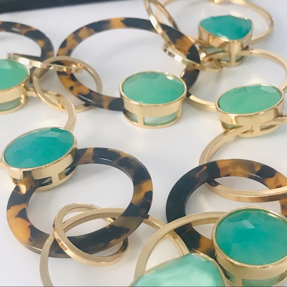 KATE SPADE | Statement Necklace - Picture 3 of 14